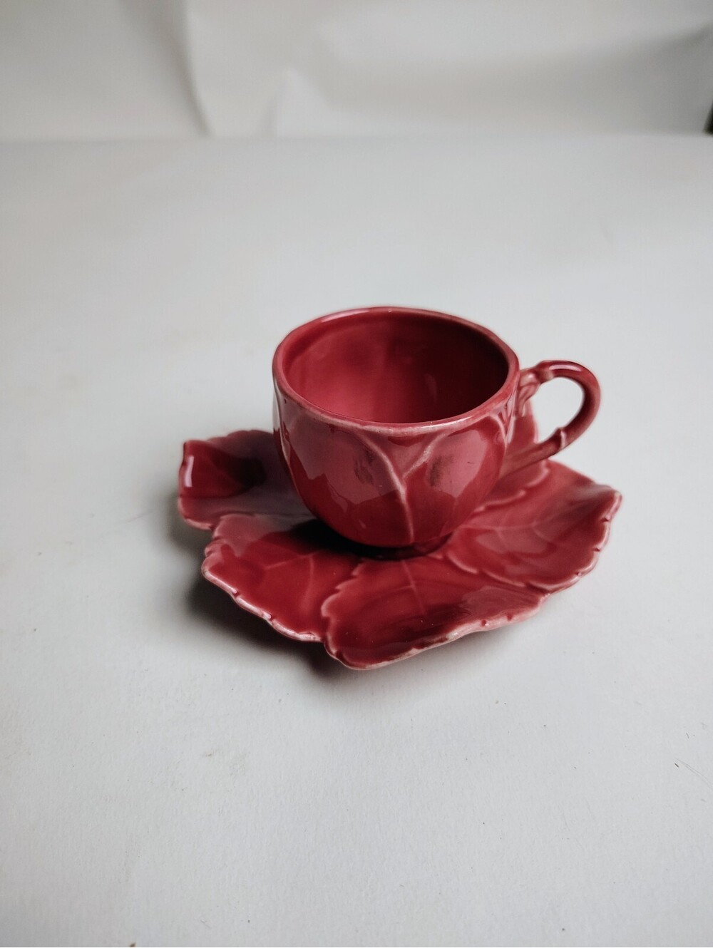 Vintage Senegal Fine China Cabbage Leaf Demitasse Espresso Cup Saucer Set Red